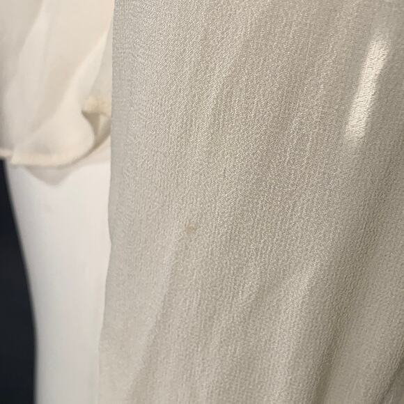 VINCE Size M Cream Silk Chiffon Ruffled Elastic Waistband Casual Top - Picture 5 of 8